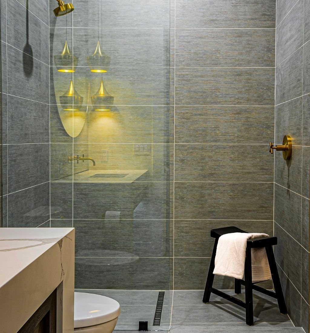 bathroom fitters SE10 9TX